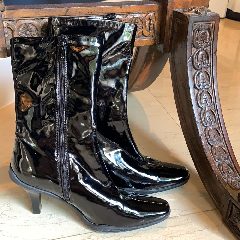 Me Too Black Patent Leather High Heel Boot